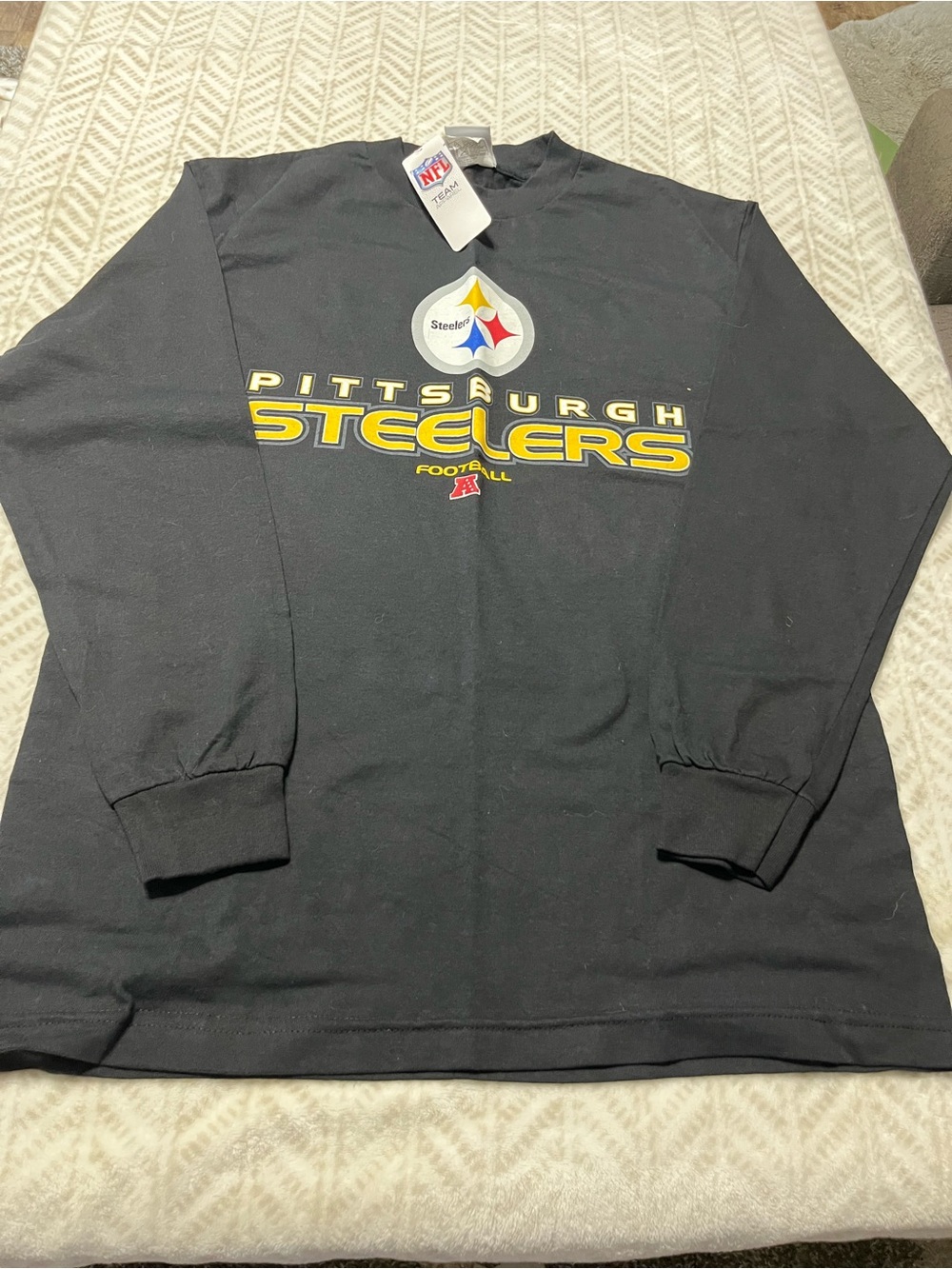 Pittsburgh Steelers Black Long-Sleeve Tee Medium